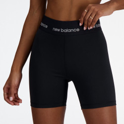 New Balance W Sleek High Rise Biker Short, schwarz