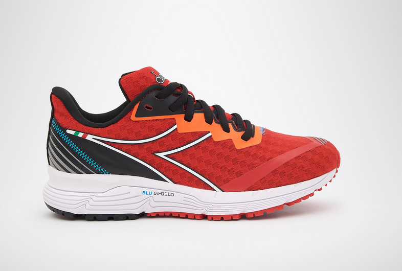 Diadora Mythos Blushield Volo 2 Kinder Running-/Freizeitschuh