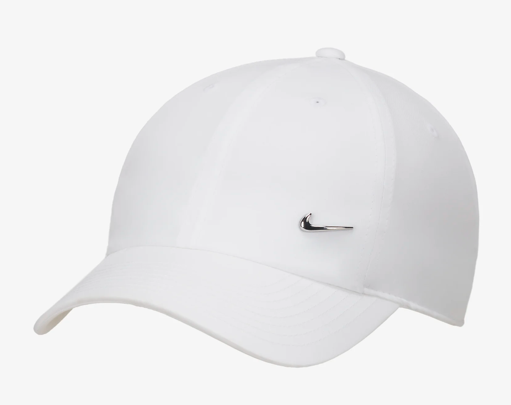 Nike Dri-FIT Club unstrukturierte Metall-Swoosh Cap, weiss