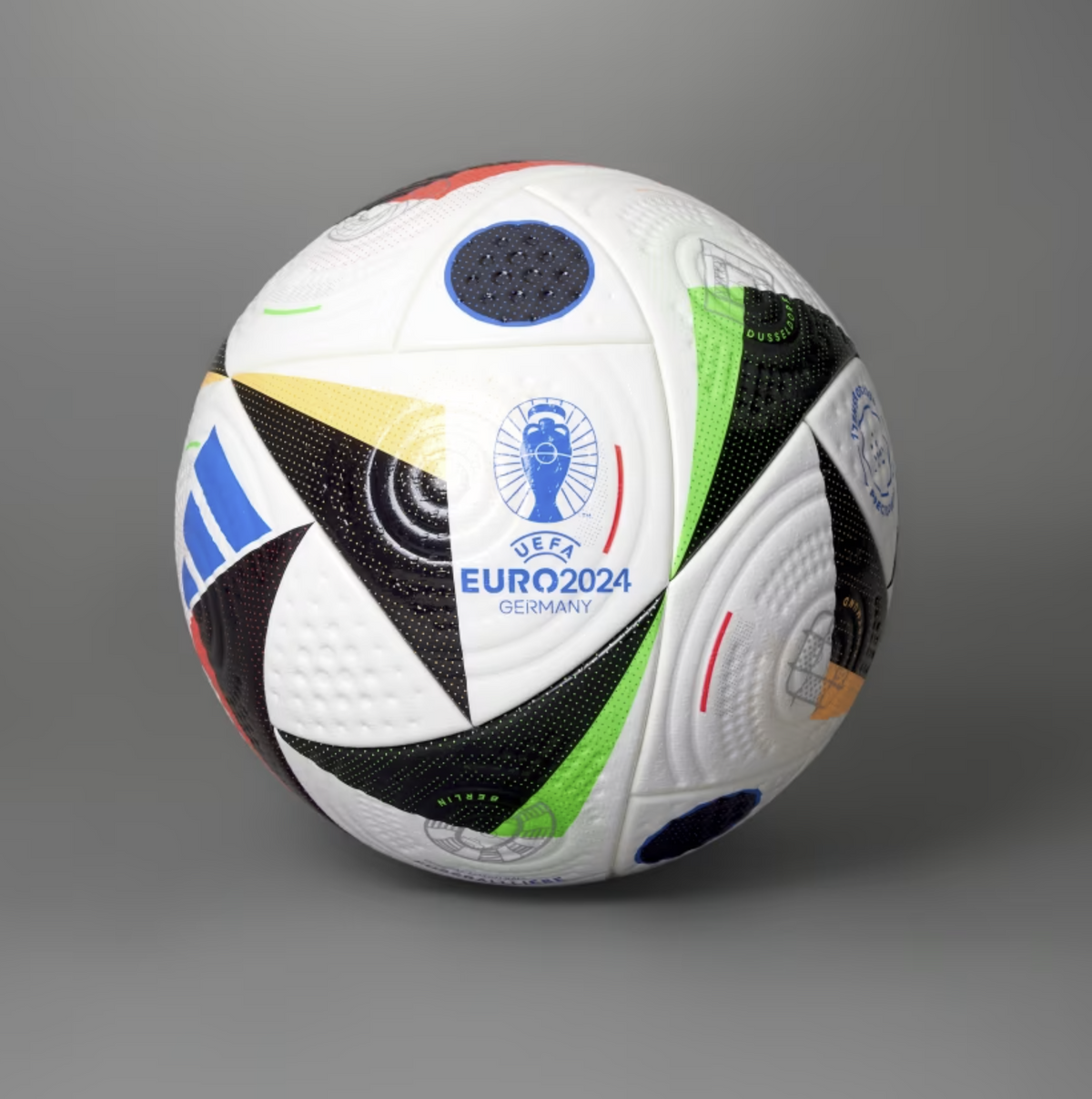 Adidas Pro Fussball Euro 2024 "Fussballliebe"