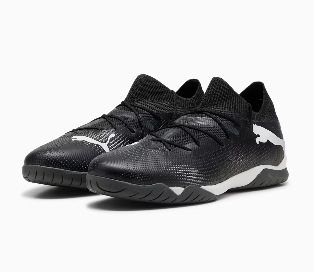 Puma Future 7 Match IT Fussballhallenschuh, schwarz