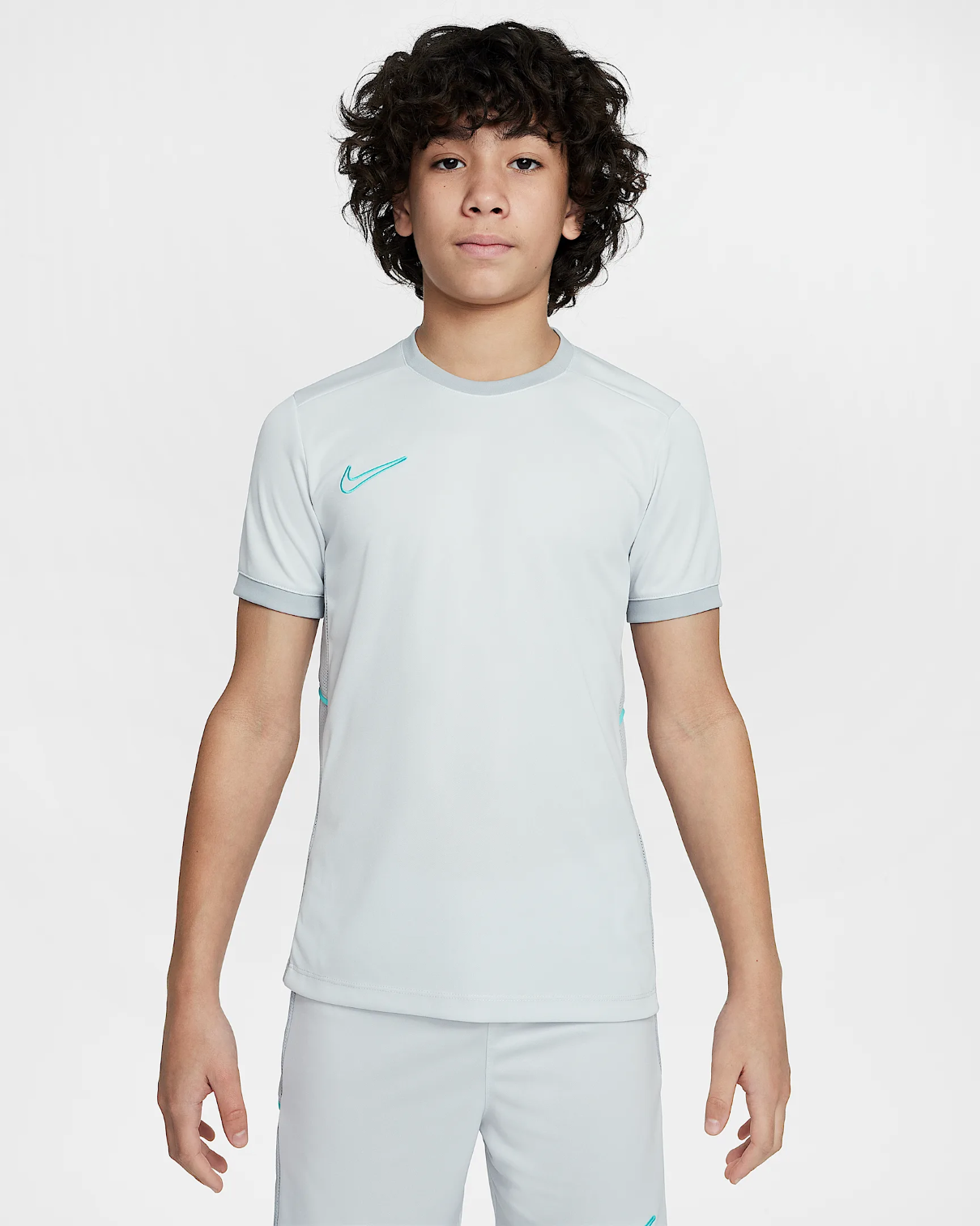 Nike Academy Fussballoberteil mit Dri-FIT-Technologie, photon