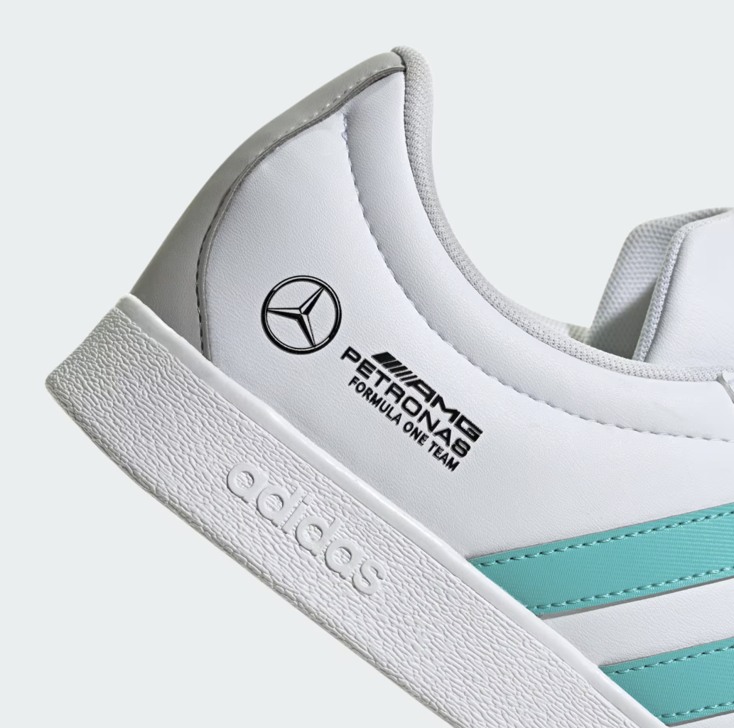 Adidas Mercedes - AMG Petronas Formula One Court Base Herren Freizeitschuh, weiss/mint