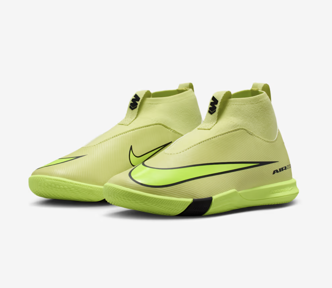Nike Mercurial Superfly 10 Academy IC Junior Fussballhallenschuh, limelight/volt